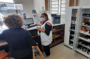 Farmácia Municipal ainda sofre com falha nas entregas e falta de insumos para produção de medicamentos